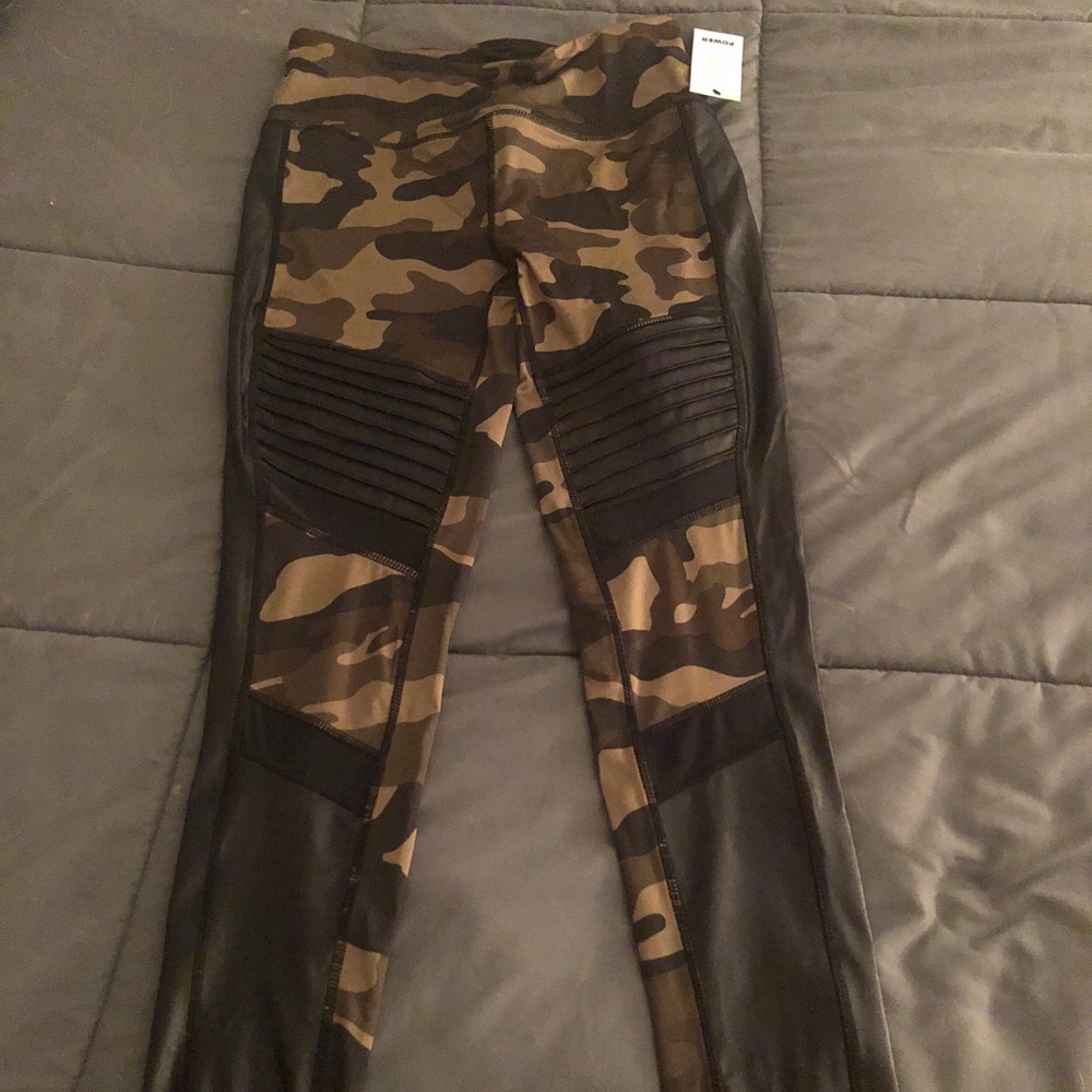 Camouflage Faux Leather Leggings
